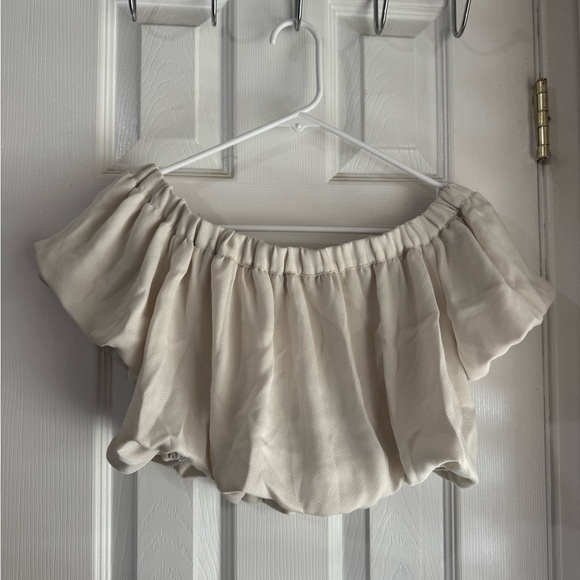 Express Small Cream Off-The-Shoulder Blouse with Elastic - Picture 1 of 3
